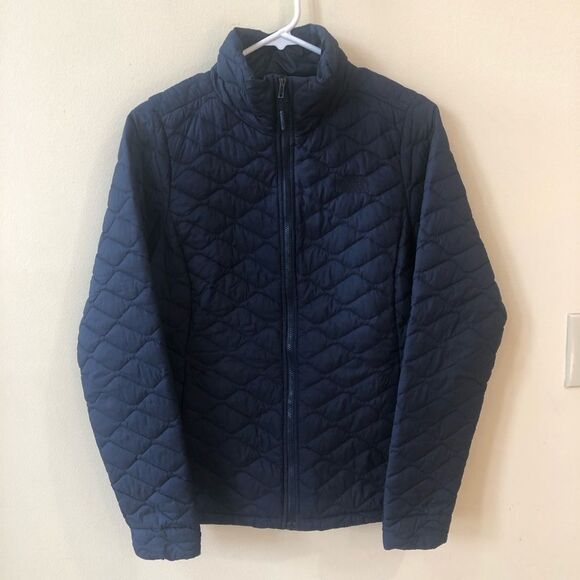 North Face Jacket Size S - Picture 1 of 7